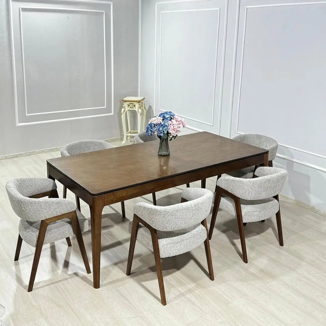 Table à manger CELIA en bois sur mesure au Maroc CAROUBIA